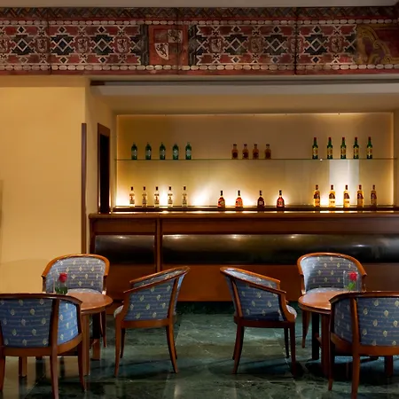 Eurostars Claras Hotel 4*