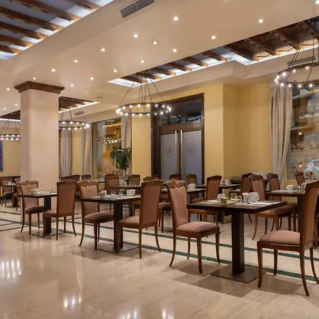 Hotel Eurostars Claras 4*