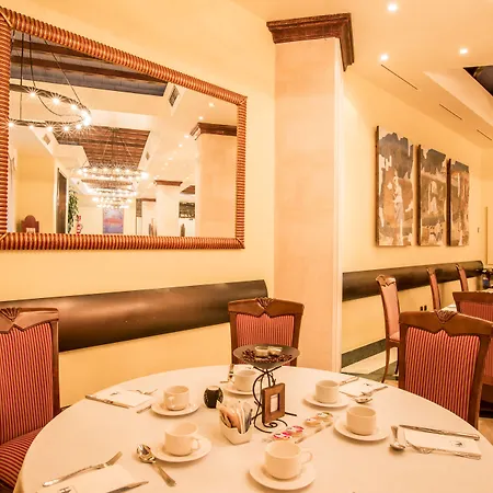 유로스타 클라라스 호텔