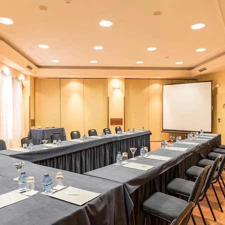 Hotel Eurostars Claras 4*