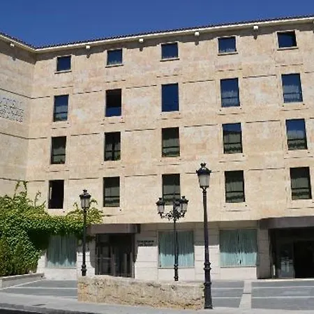 Eurostars Claras Hotel 4*