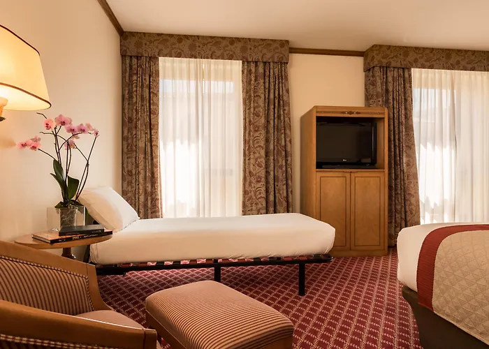 Eurostars Claras Hotel