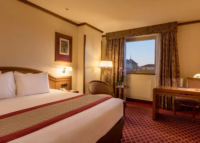 Hotel Eurostars Claras 4*