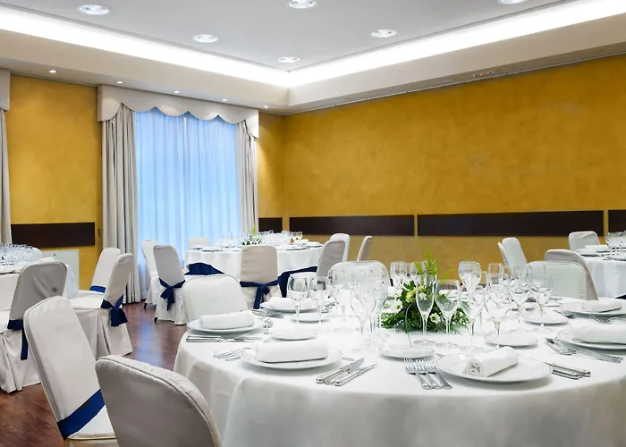 유로스타 클라라스 호텔