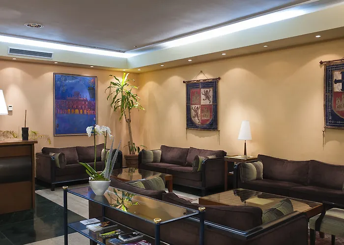 호텔 유로스타 클라라스 4*